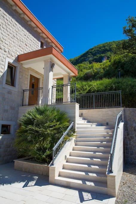 Villa Gradina *